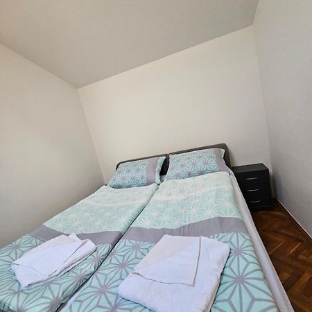 Apartman Sea View Vantacici Luaran gambar