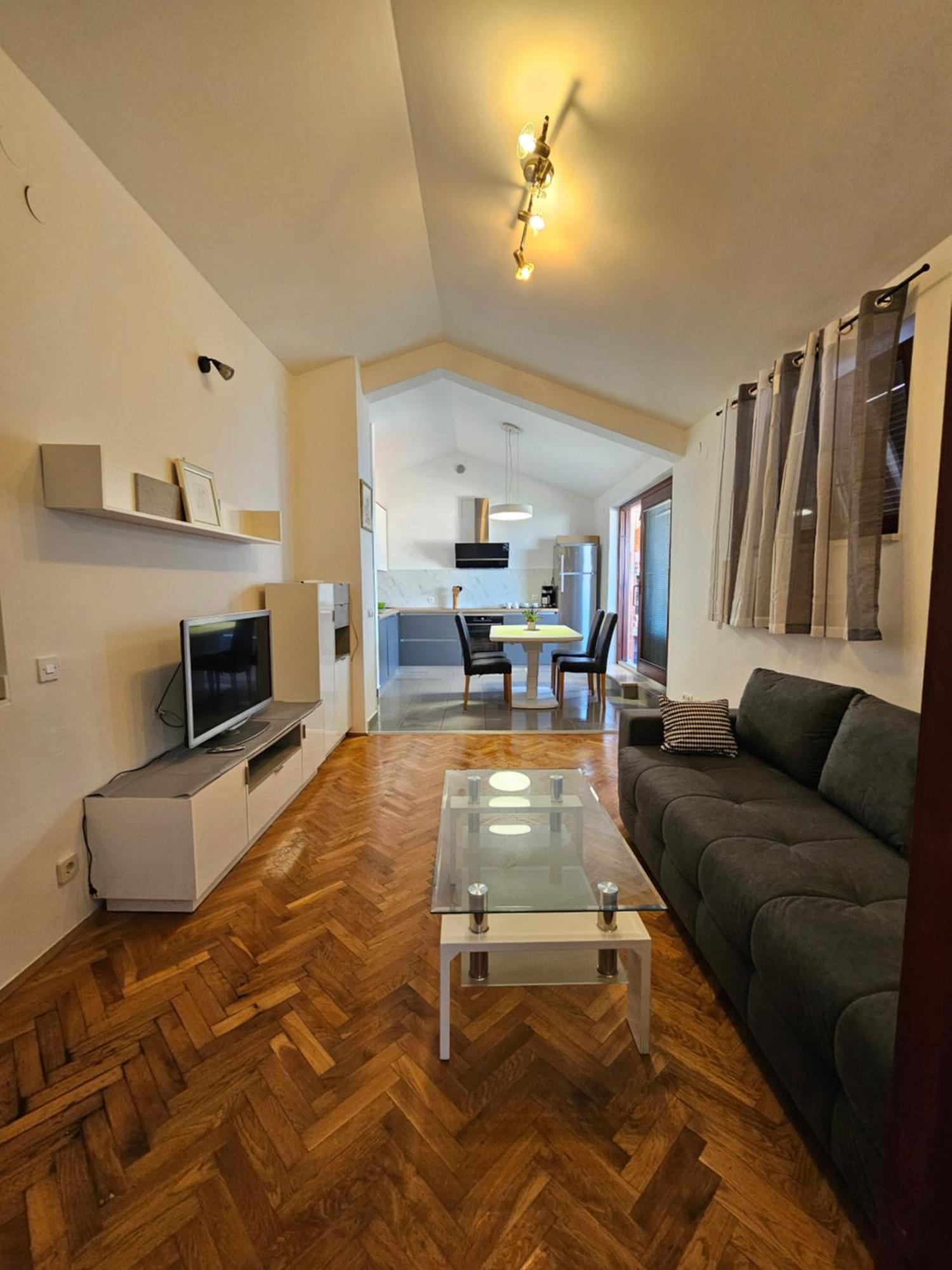 Apartman Sea View Vantacici Luaran gambar